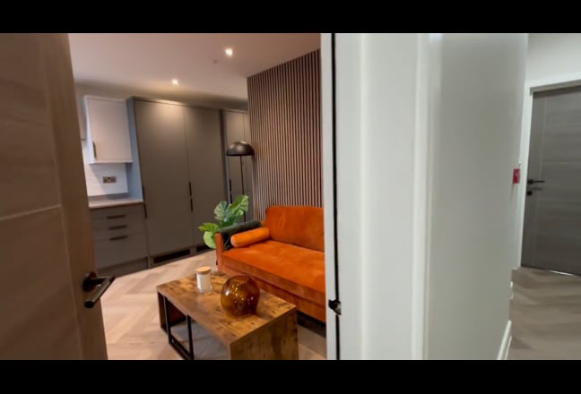 Stunning Bills Inclusive Studio  Main Photo