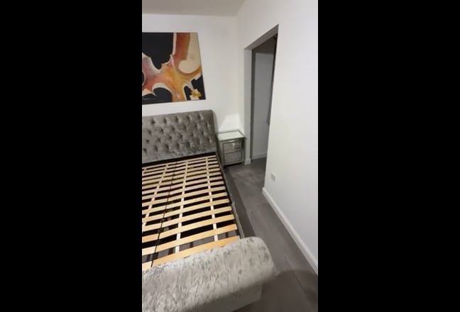 Brand New Large Double Room Main Photo