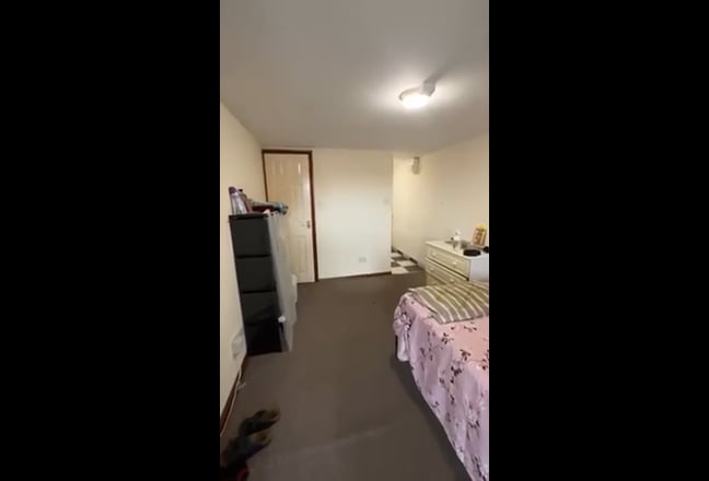 Studio Room for Rent  Main Photo