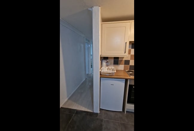 Prime rental property in Bicester opposite BV stai Main Photo