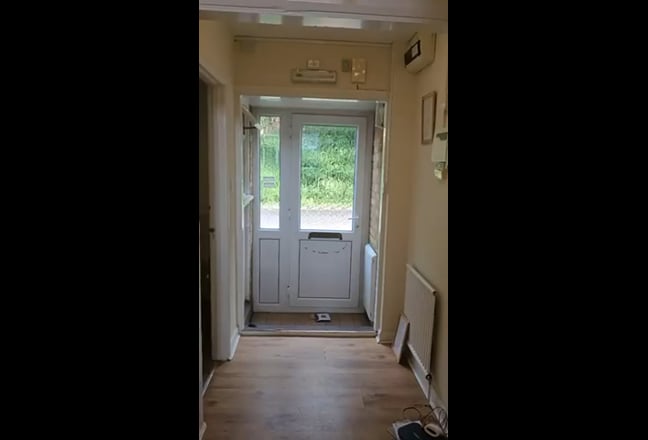 1 Large room available now near Glenside Campus Main Photo