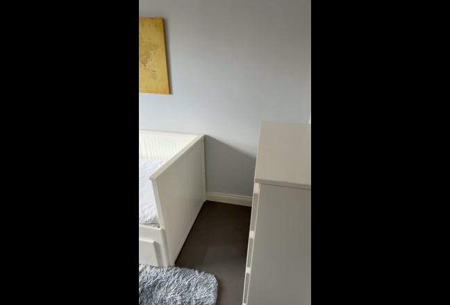 Room Available Main Photo