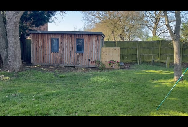 Garden cabin  Main Photo