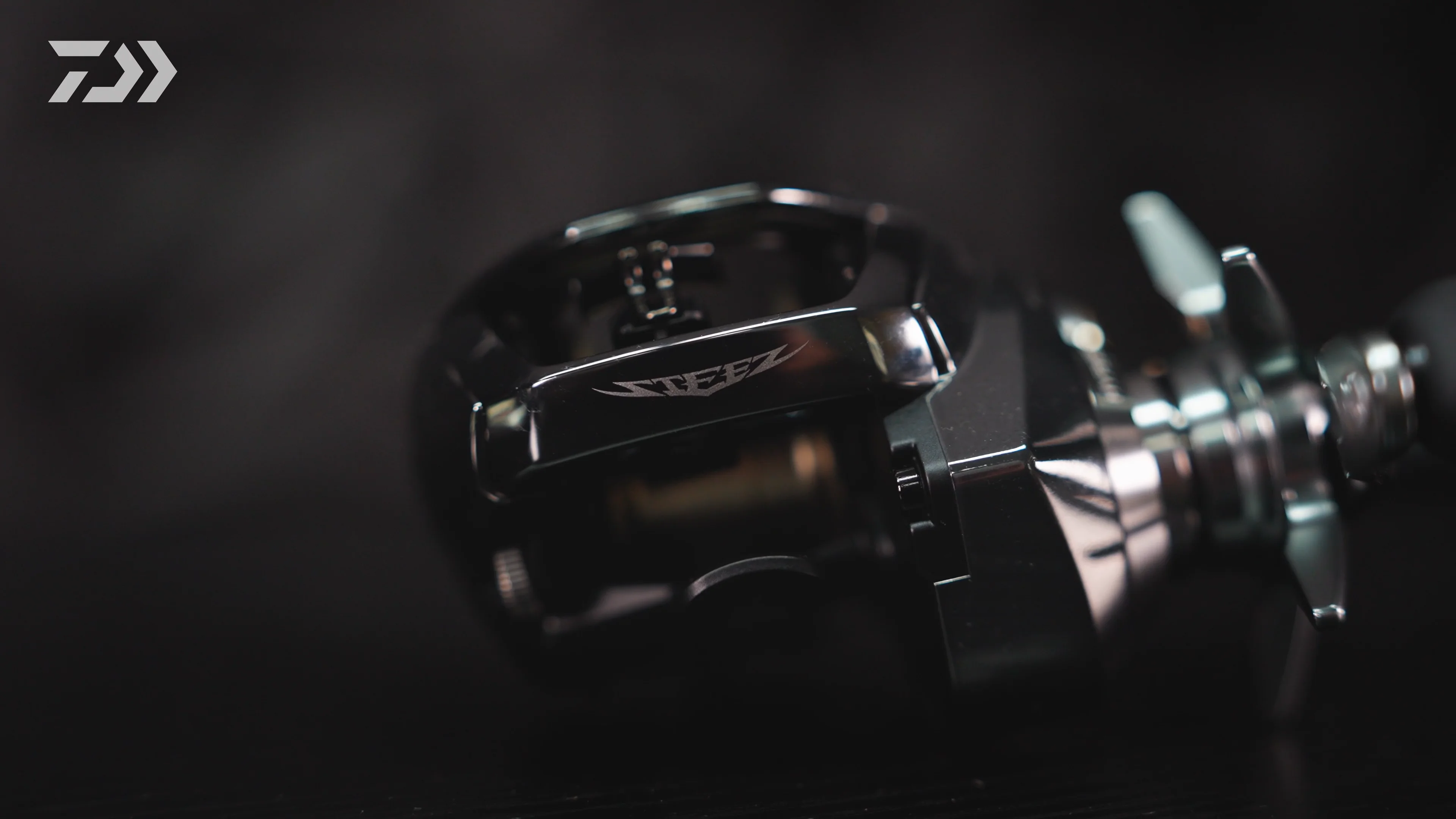 Daiwa Steez SV Light TW 100 Baitcasting Reel — Discount Tackle