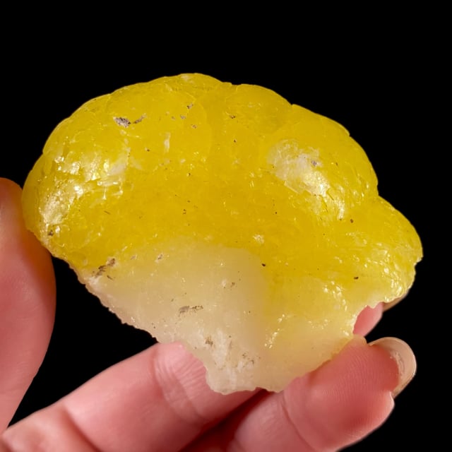 Brucite (rich rare yellow color) | Killa Saifullah, Balochistan, Pakistan