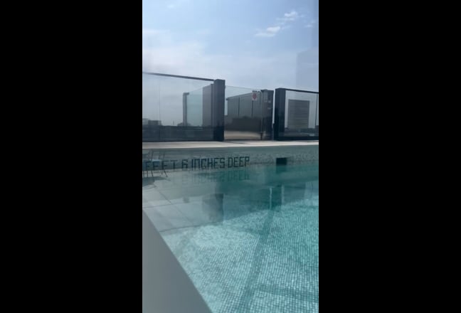 Sunny PH apartment  Main Photo