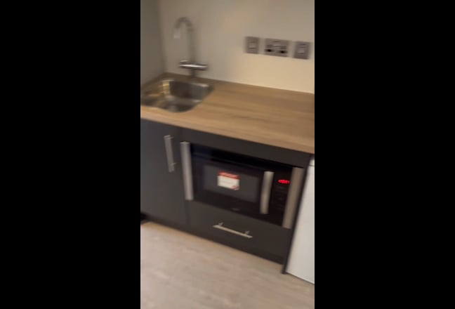 Iq City High Floor Studio | Sunset View | &pound;400pw ( Main Photo