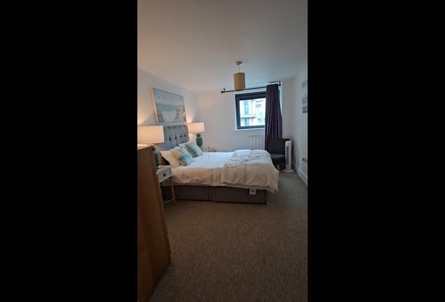  1 bedroom luxury apartment in Canary Wharf E14 Main Photo