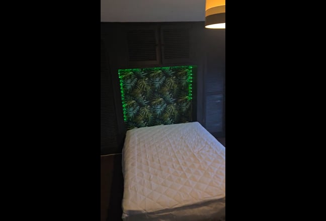 Furnished double room  Main Photo