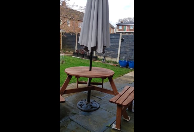 Bright Double Bed Room in Heald Green – All Bills  Main Photo