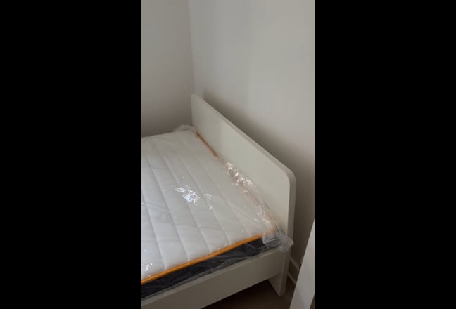 Double room near Regent's Canal Main Photo