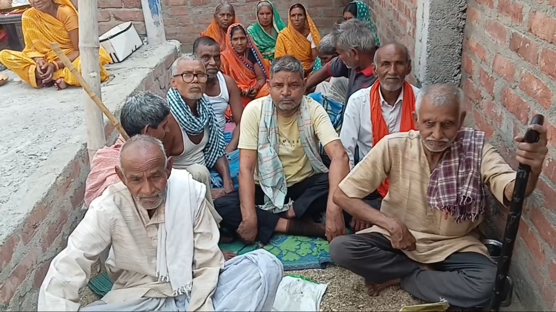 निर्माणाधीन हनुमान मंदिर परिसर में शिव चर्चा कार्यक्रम आयोजित
