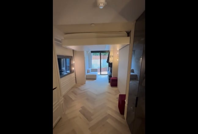  Studio, building gym & facilities,great-transport Main Photo