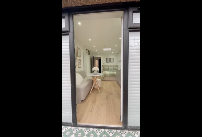 Modern Self-Contained Studio *All Bills Included* Main Photo