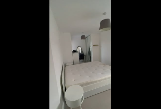 Ensuite Double Room in Modern, New-Build Flat  Main Photo