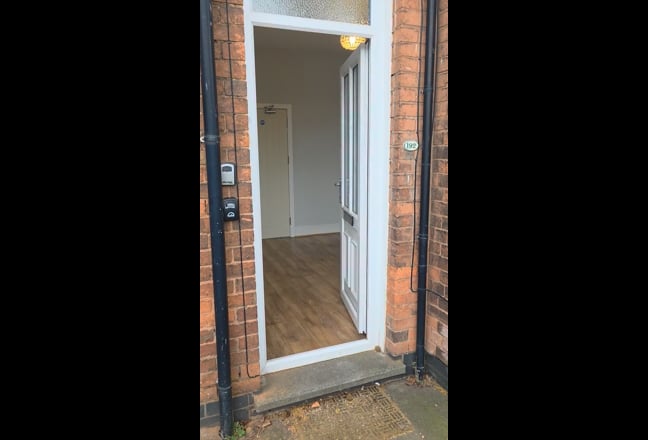 Description 🏡✨Rooms Available ✨🏡  Supported & Sh Main Photo