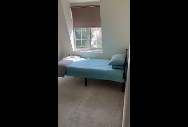 Single/Double Room - 8 minutes to station  Main Photo