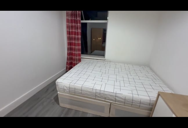 One double room available  Main Photo