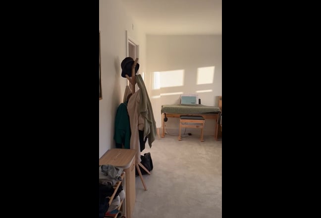 Double room, own bathroom in friendly houshare Main Photo