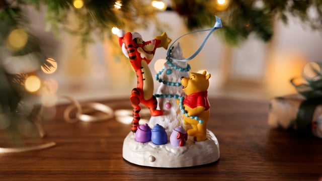 Disney Winnie the Pooh A Tigger-ific Tree Musical Ornament With
