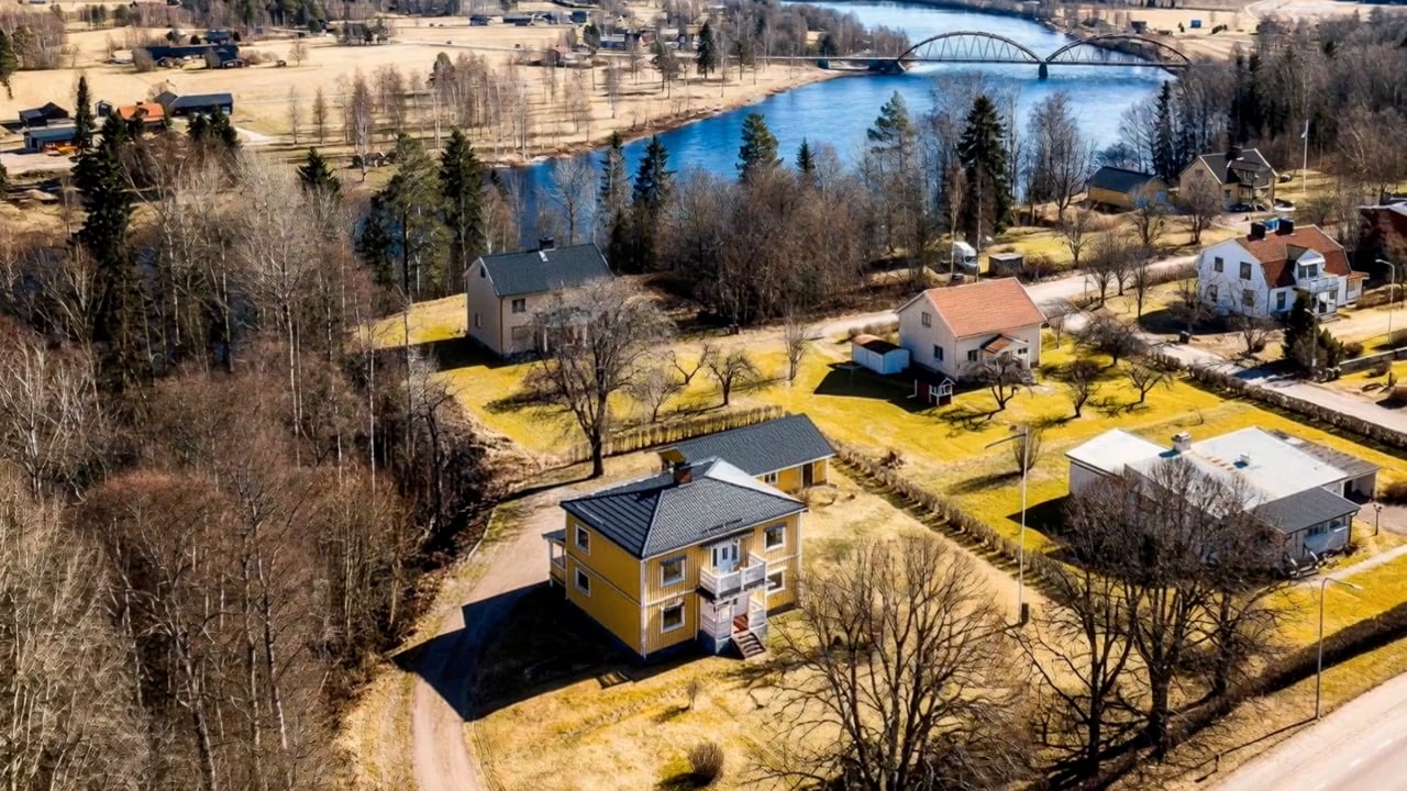 6 rum Villa på Klarälvsvägen 42 Ekshärad Hagfors kommun - video