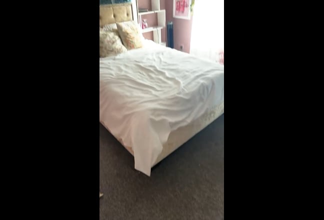 Tow double rooms to rent in three bedroom house Main Photo