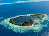 Lagoon Caye – Private island in Belize, Central America – video thumbnail