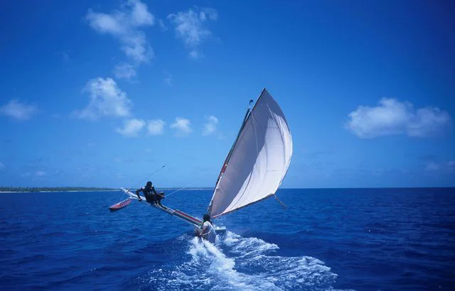 Raanke (Coconut Grater) – Canoes of the Marshall Islands – Waan Aelõñ in  Majel