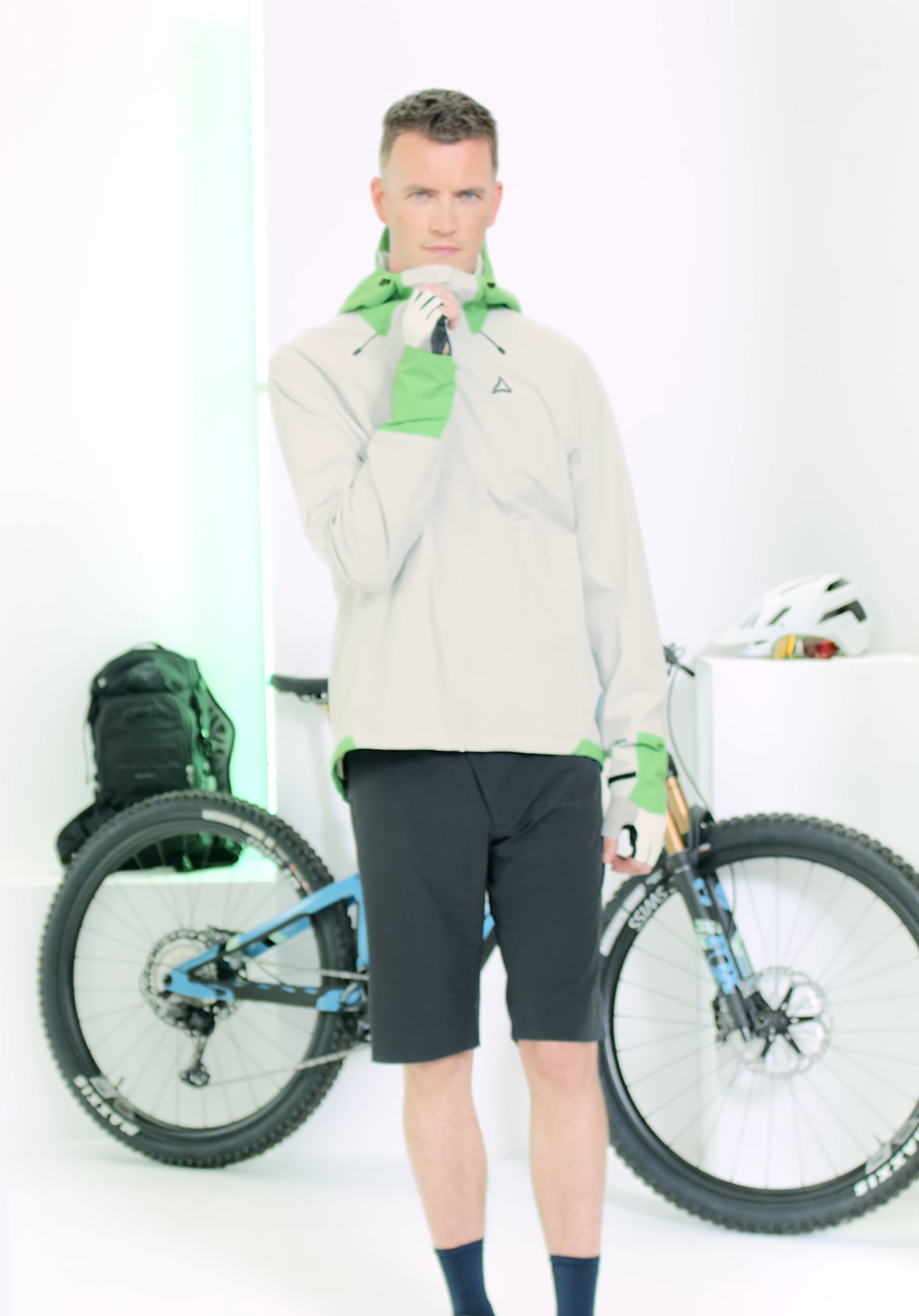 2.5L Jacket Style Tajiva WMN