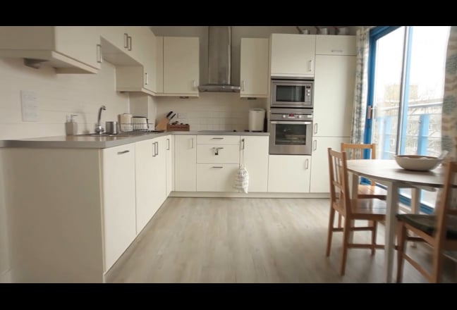 Beautiful Penthouse Flat in Central Hove Main Photo