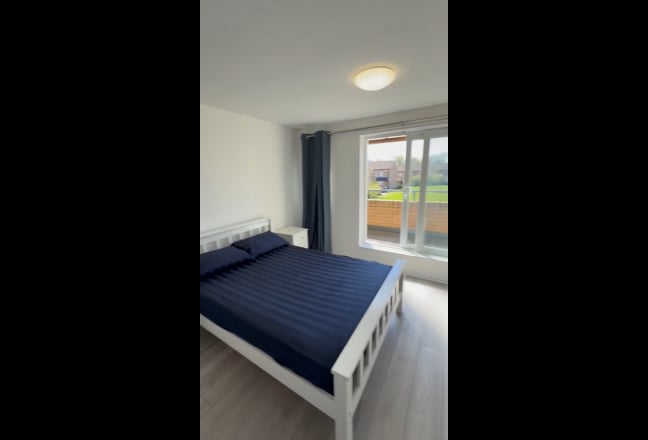 ✨ Studio in Central MK-All Bills Included!✨ Main Photo