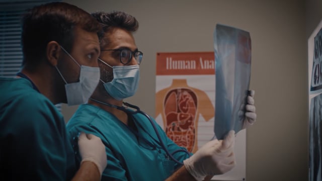 Bridging the Gap: Helping healthcare professionals prepare to work in Canada