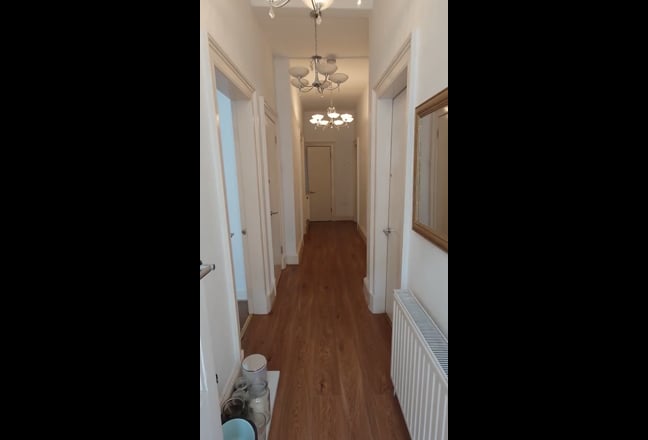 Dbl Room in Beautiful Victorian Ground Floor Flat Main Photo