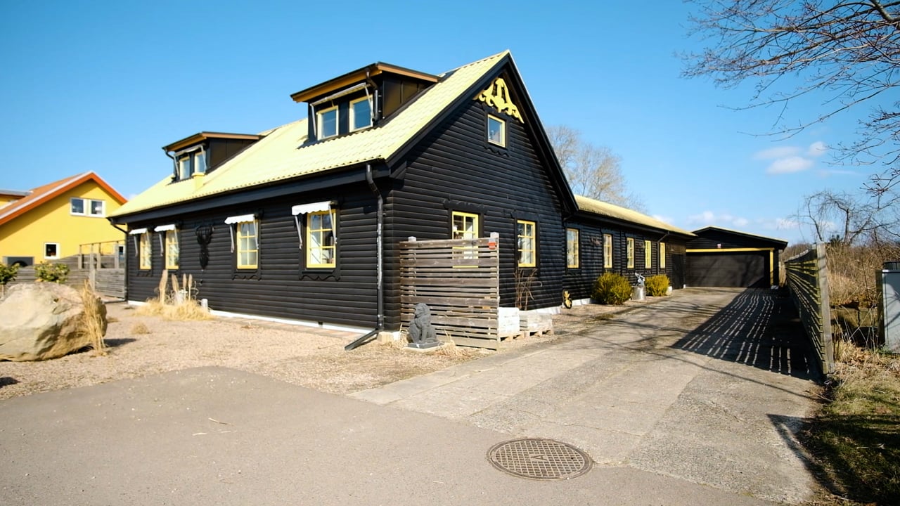 7 rum Villa på Vrams bygata 18 Tollarp Kristianstads kommun - video