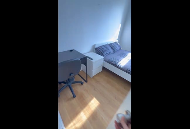 💥Cozy Room close to Canary Wharf NOW💥 Main Photo