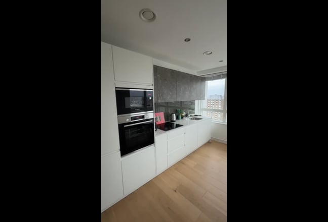 Final Ensuite Room | Clapham Jct 1 min Main Photo