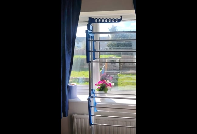 1 Double Room - Available to Move in Immediately Main Photo