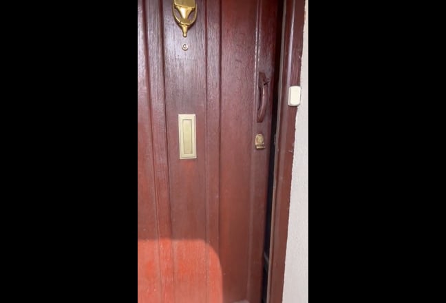 Large Cosy Room in Detached House, Godalming &pound;750 Main Photo