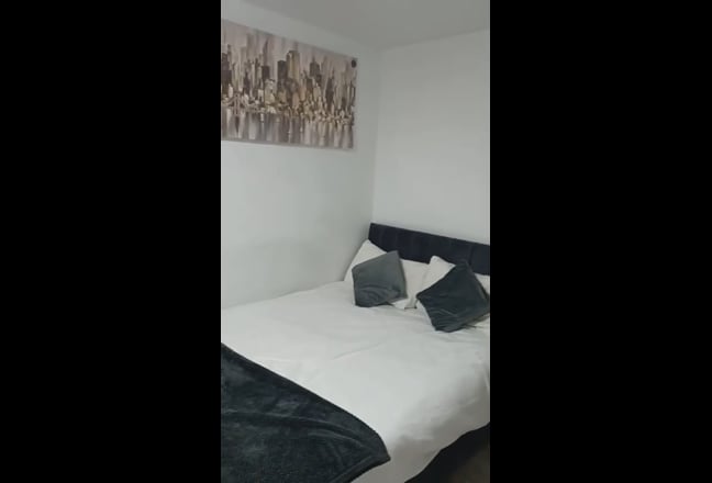 Double Room available  Main Photo