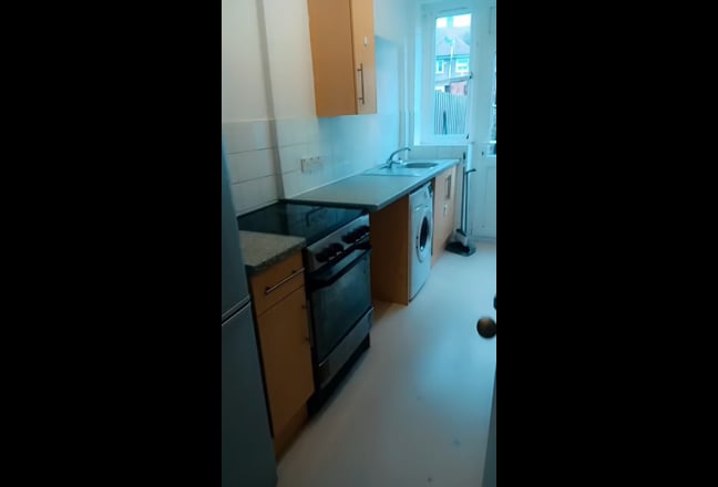 King & Double Rooms | Prime Location | No Deposit Main Photo