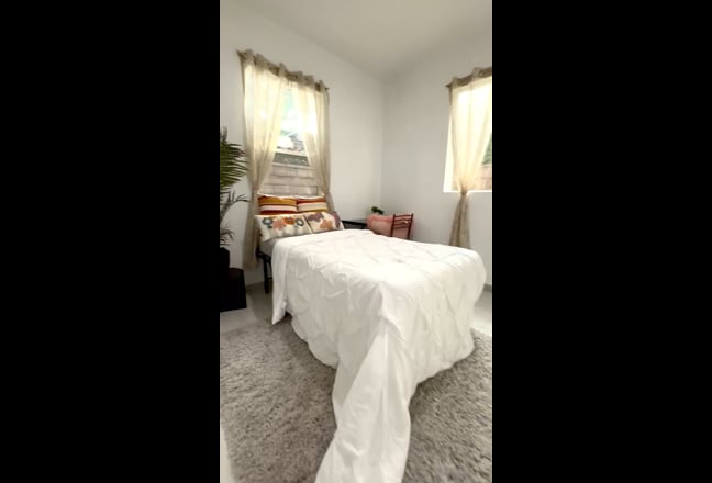 Brand New 2025 Build! $1300 All Utilities Incl. Main Photo