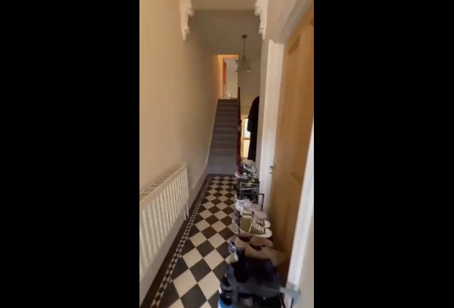 Large Room in Clapham House Share Main Photo