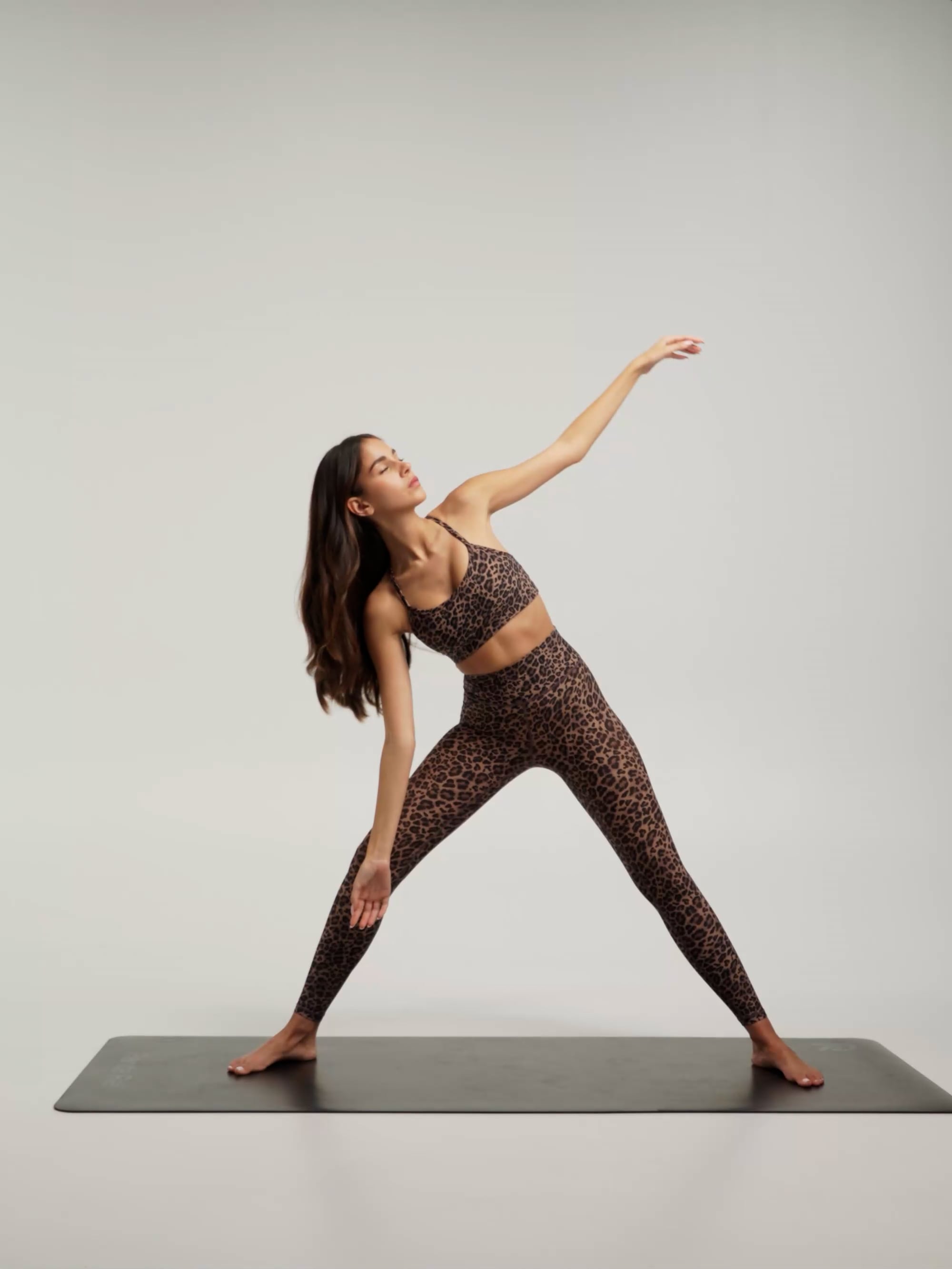 חזיית ספורט גב Y מבד ilios