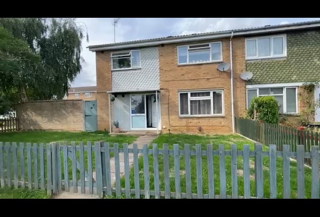 Furnished Garden studio available  Main Photo