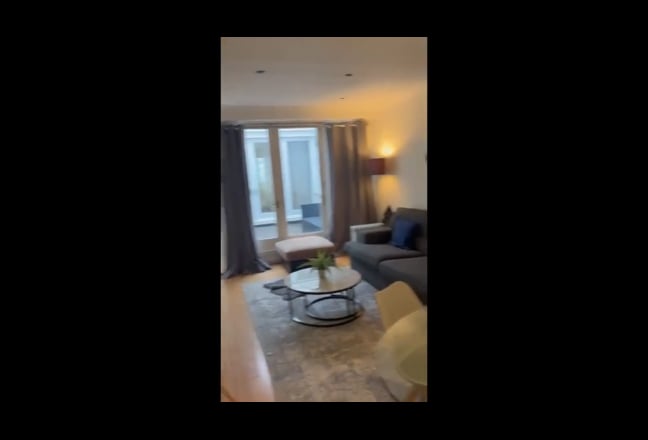 Bright Lovely Double in 3 BR flat, 24hr security Main Photo