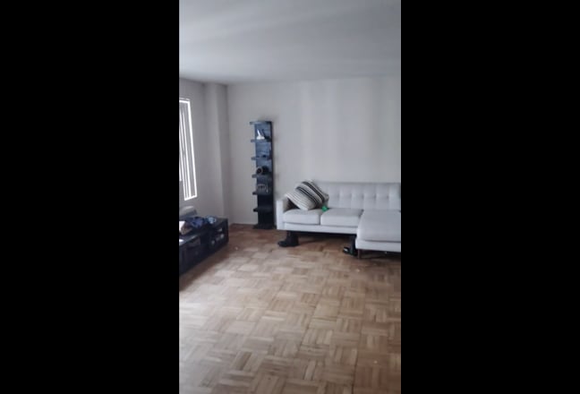 Huge apartment plenty of space  Main Photo