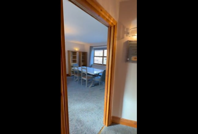 Stunning Luxury Boutique Studio-Bills Included  Main Photo