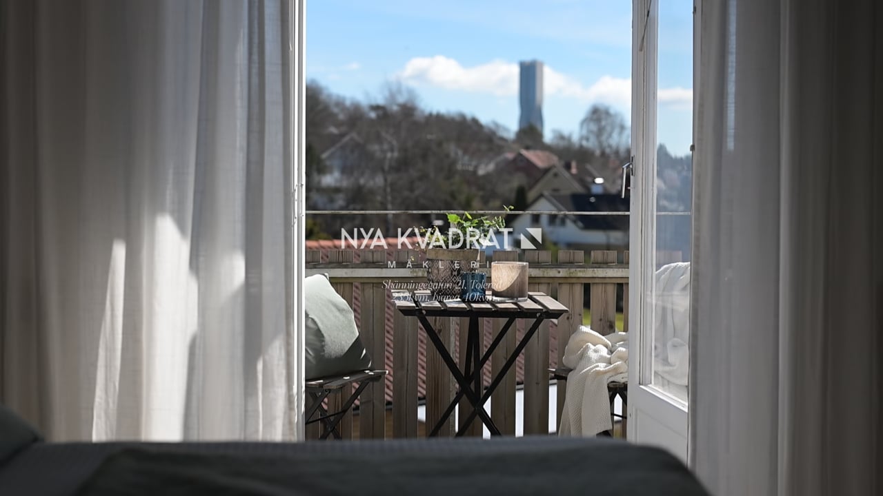 8 rum Villa på Skänningegatan 21 Tolered Göteborgs kommun - video