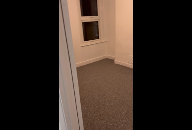 Double room available to rent in Plaistow  Main Photo