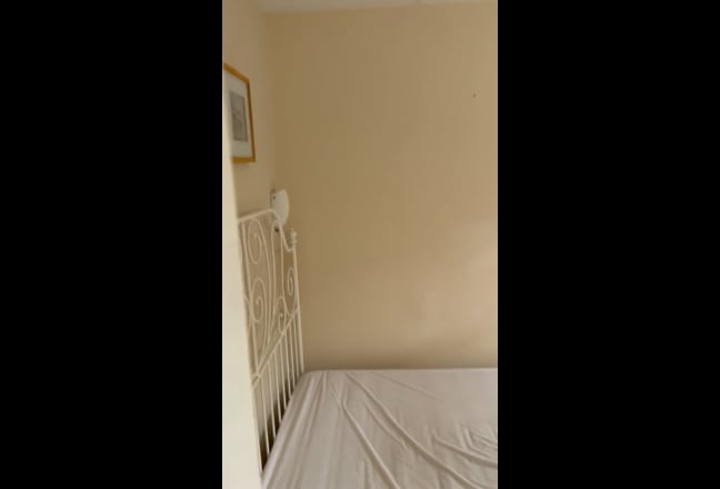 Large Double in very Happy House Main Photo